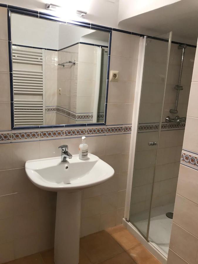 Hostal Casiano Camarasa Exterior foto